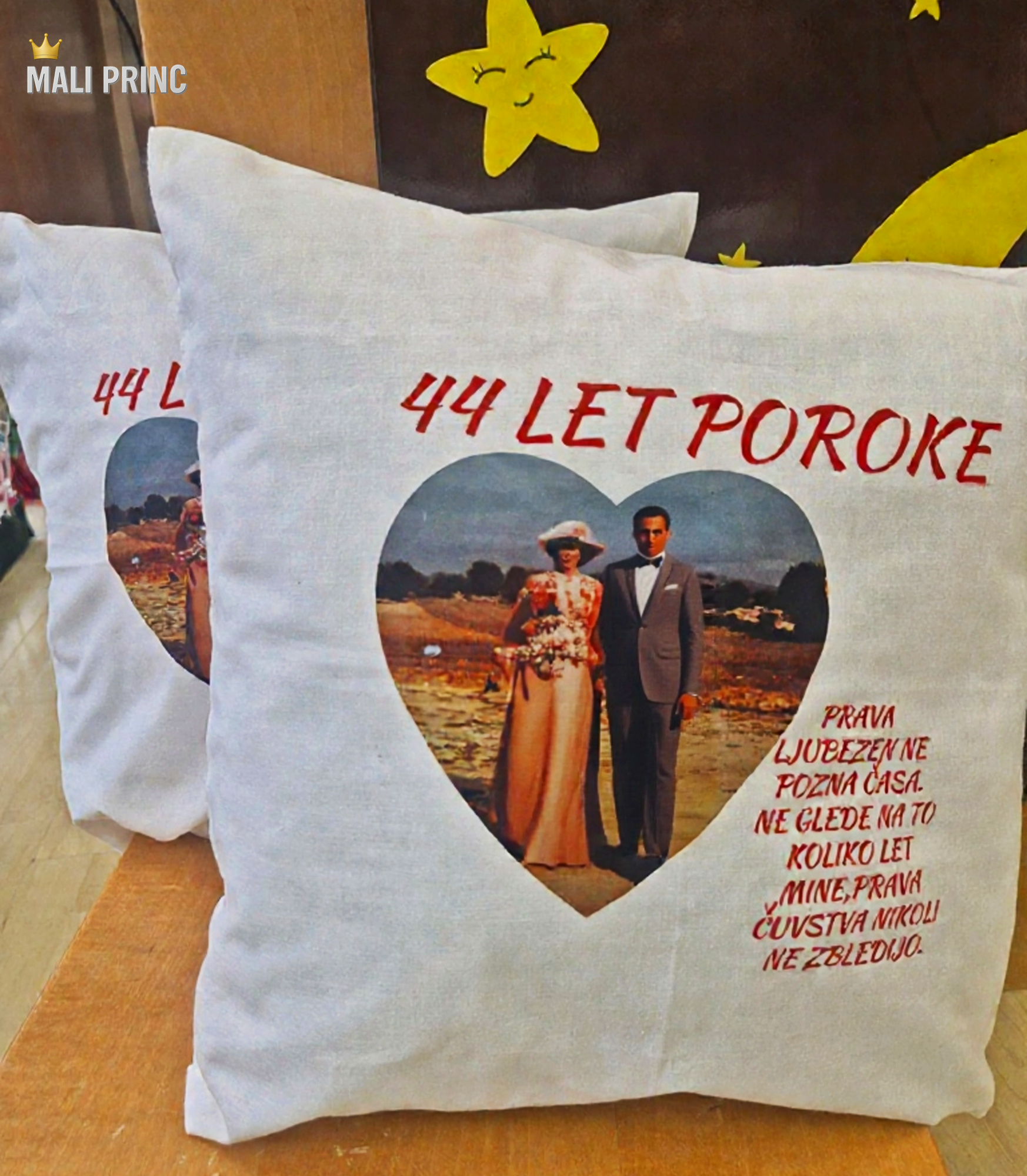 Blazina s fotografijo in posvetilom – darilo za obletnico ali Valentinovo